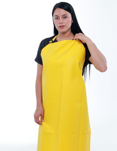 Woman wearing a yellow waterproof apron